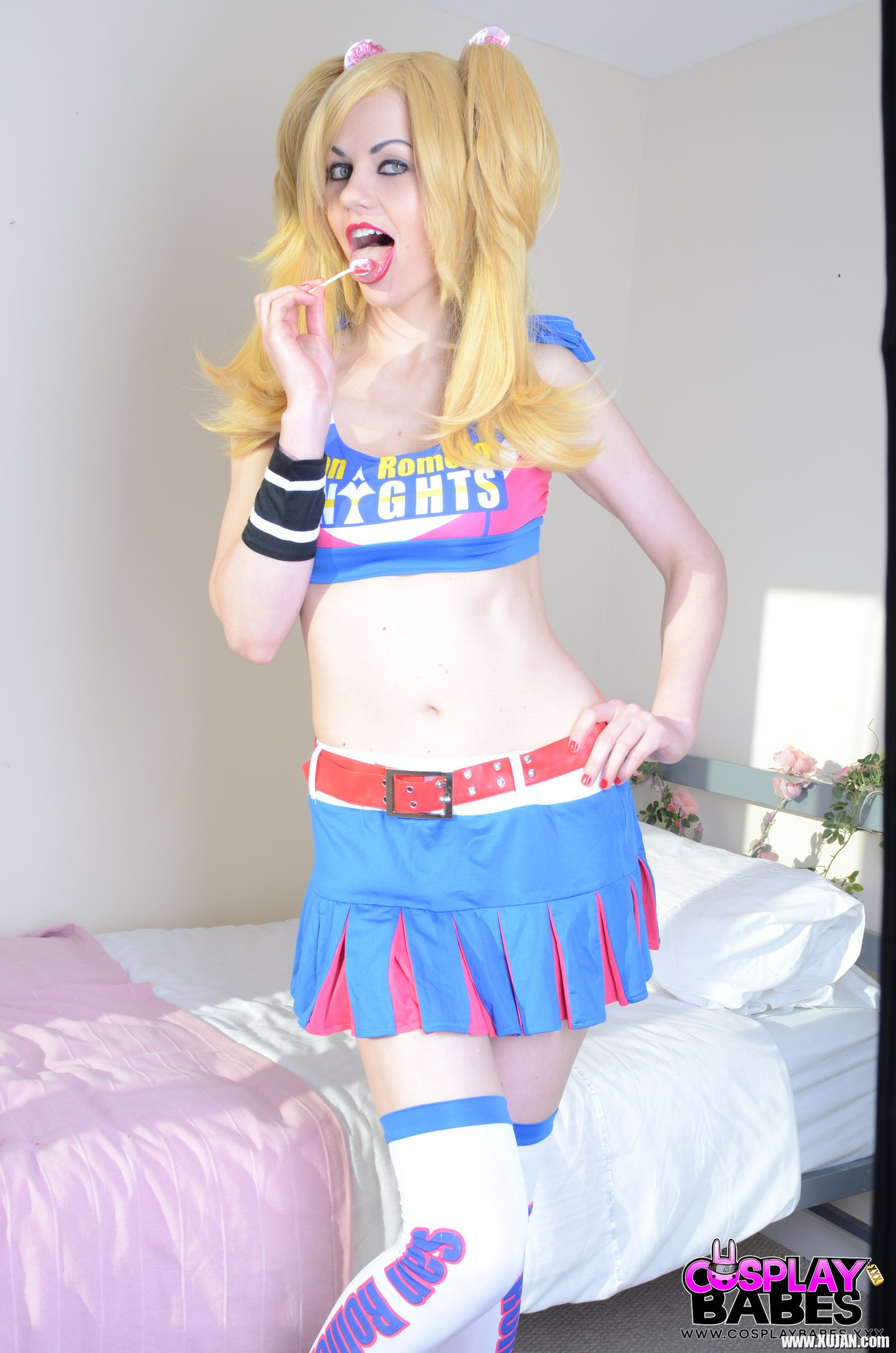 Porn Star Tina Kay cosplaying as Juliet Starling - Photo #3240047
