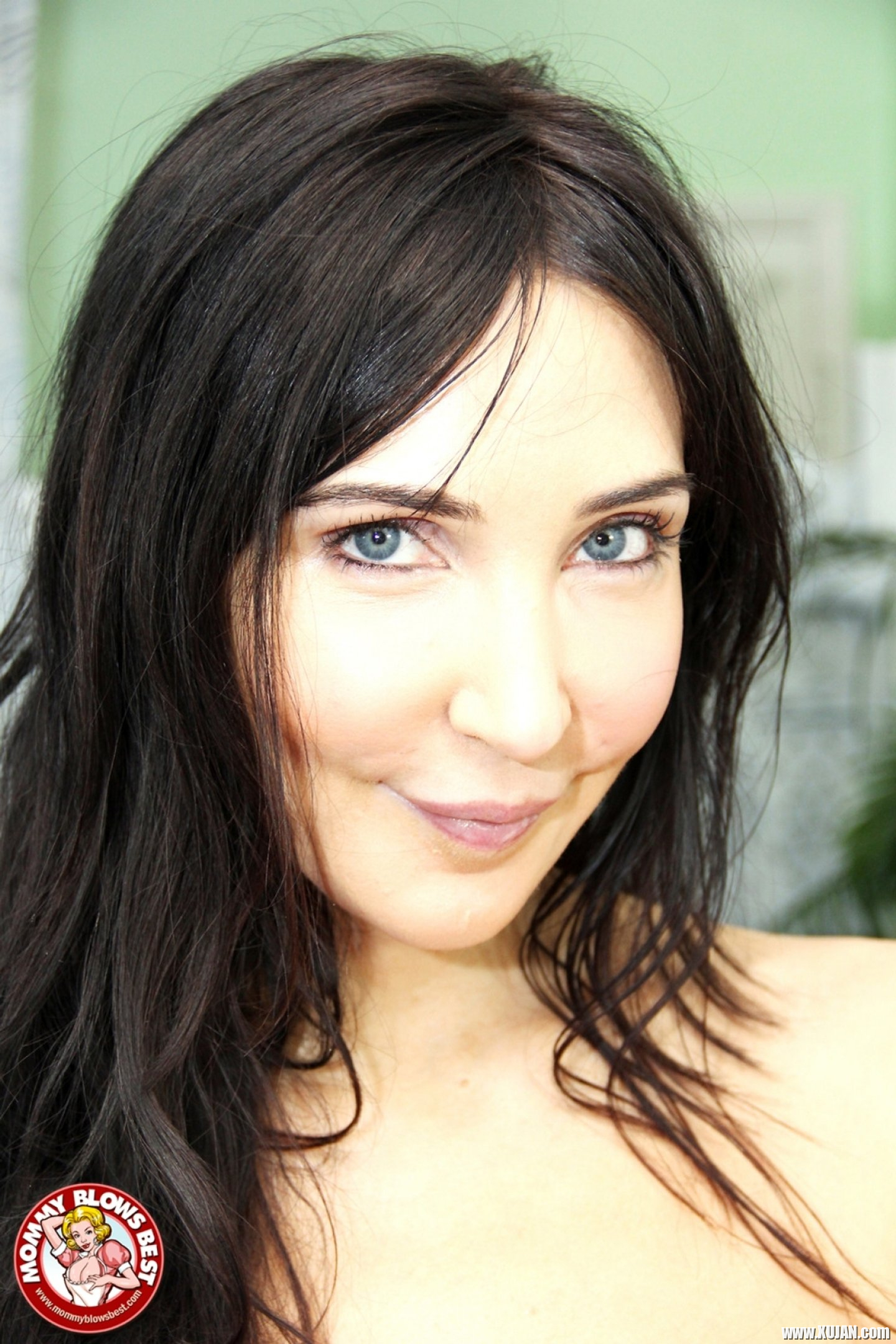 Diana Prince pleasures a Cock with her sexy Mouth - Photo #3252077