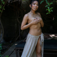 Sexy asian doll Jada Kai revealing her amazing naked curves