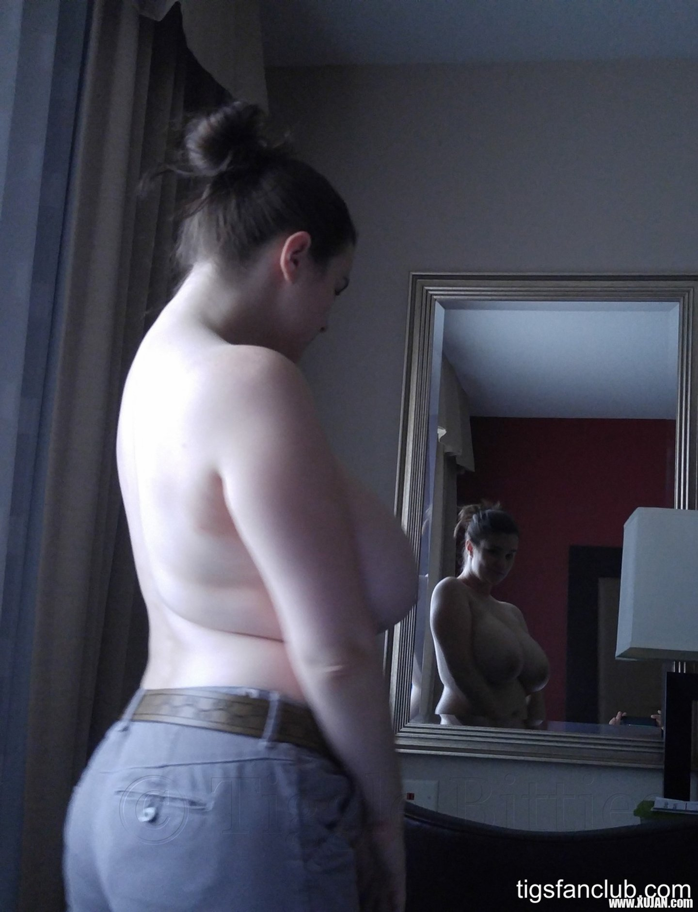 Tiggle Bitties blows her lucky boyfriend before posing nude for him - Photo #3256596
