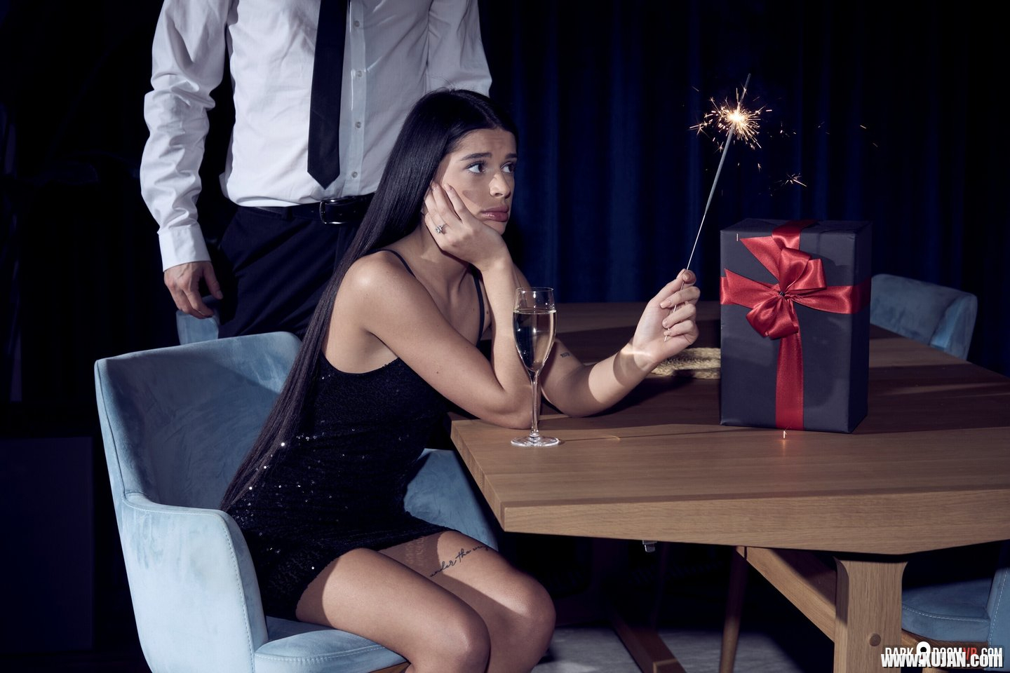 Dark Room VR presents gorgeous Asandra Dewy getting a cock as a gift - Photo #3256835