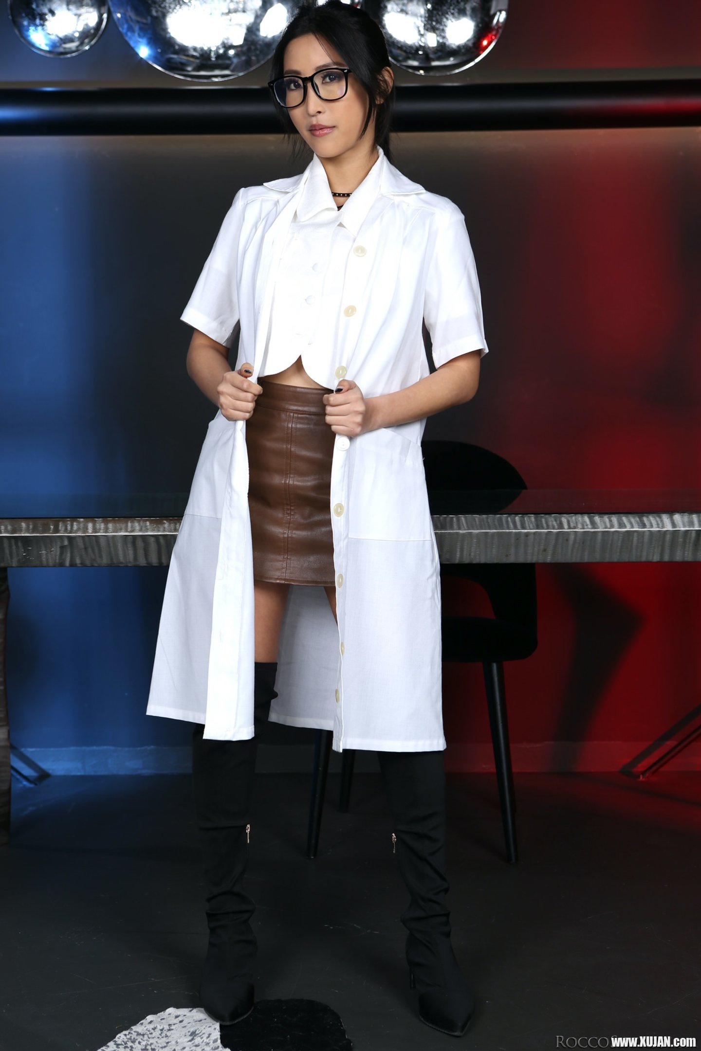 Sexy japanese doctor Sumire Mizukawa gets shagged by Tommy Gold - Photo #3257604