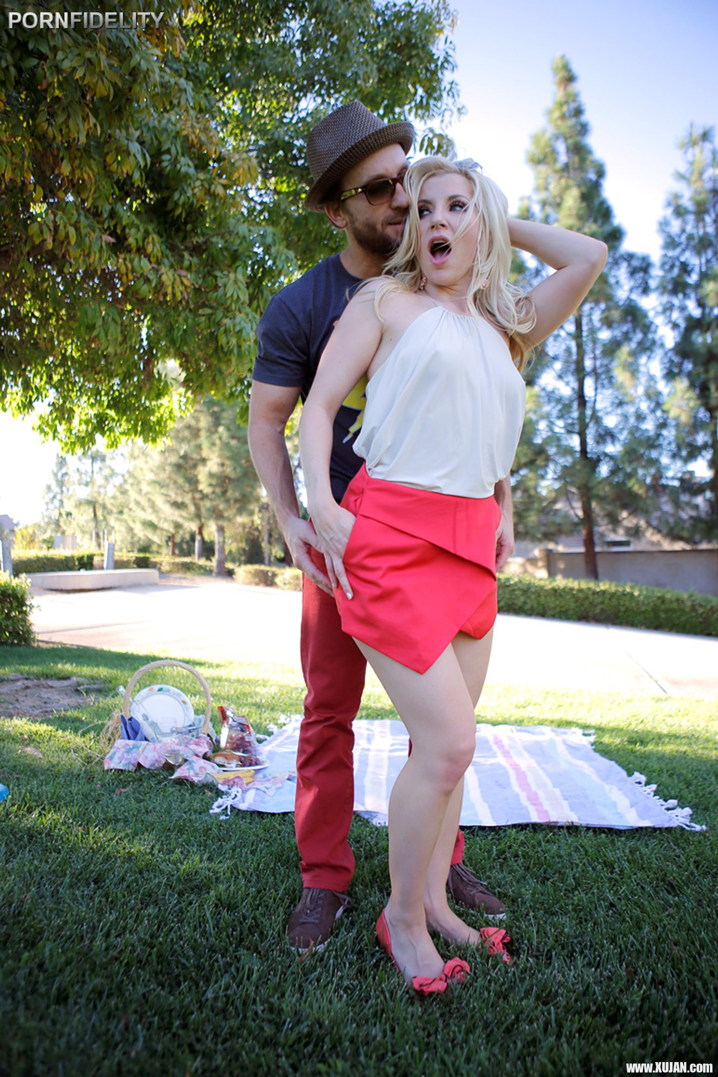 Ashley Fires takes a pounding from Ryan Madison - Photo #3257863