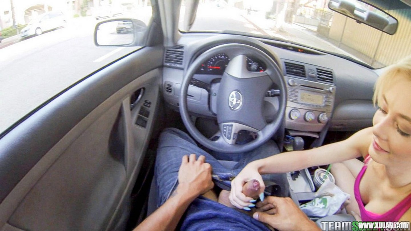 Maddy Rose gives Blowjob in Car before having Sex - Photo #3262217