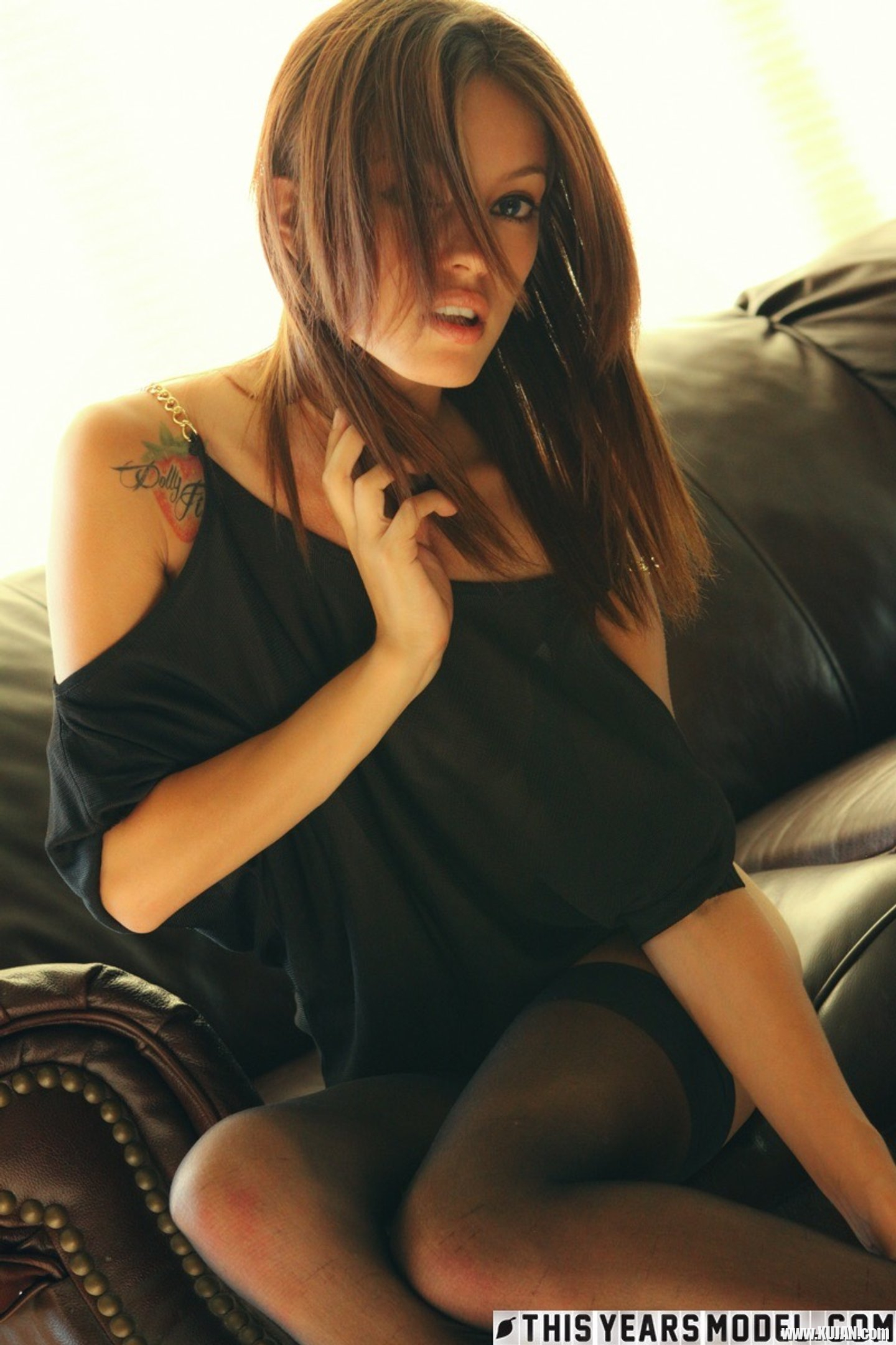 Taylor Ashley in Stockings spreading her Coochie - Photo #3267248