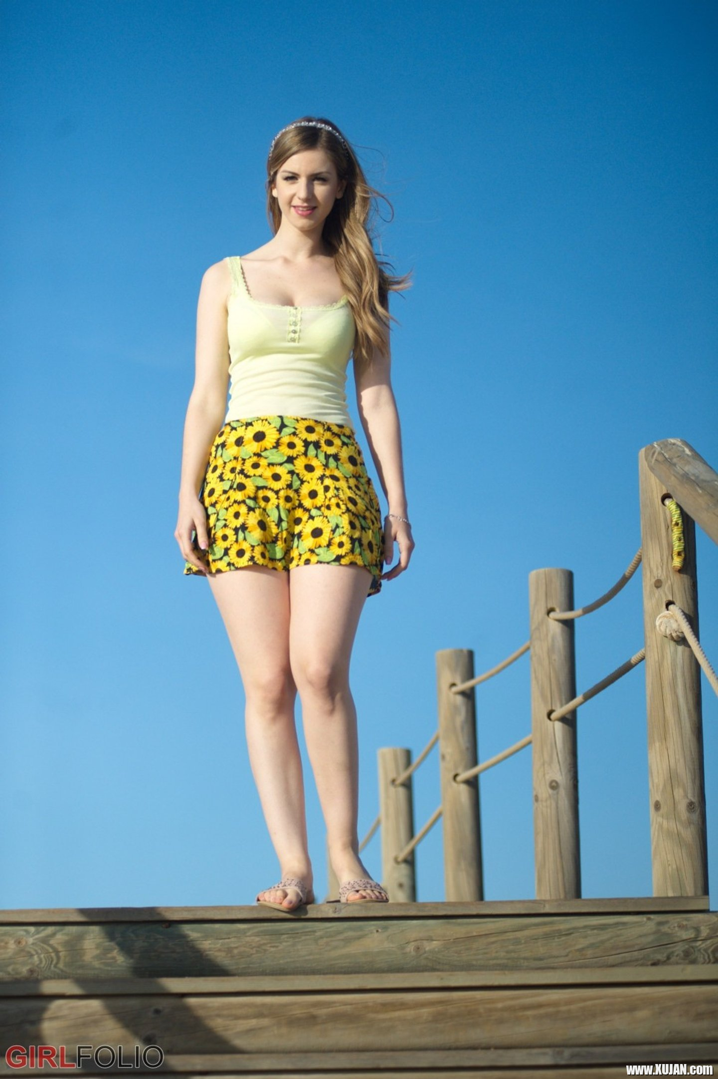 Hot Stella Cox flashing her Coochie on the Pier - Photo #3273792