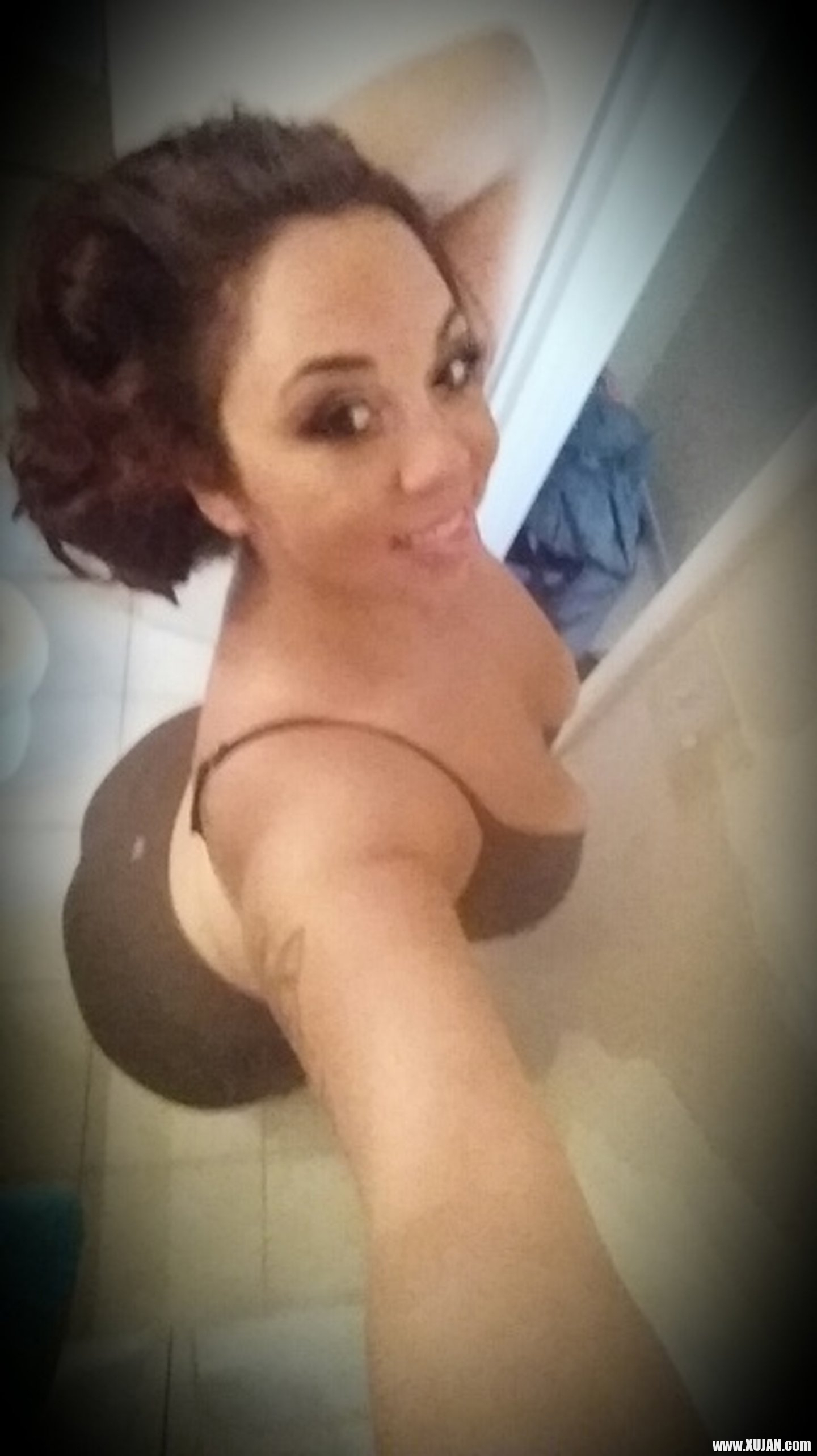 Jessica Peaches loves to take sexy nude Selfies - Photo #3289647