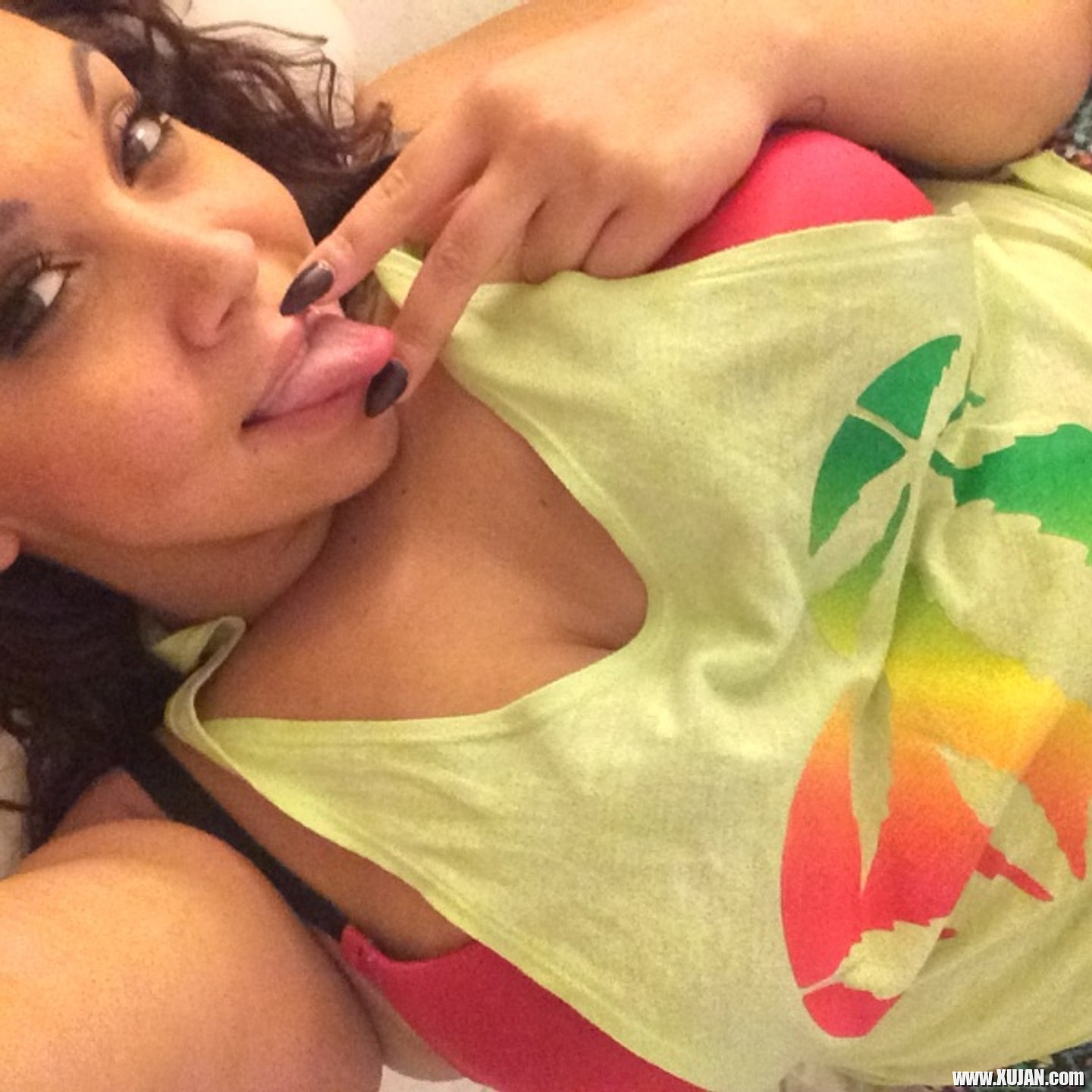 Jessica Peaches loves to take sexy nude Selfies - Photo #3289650