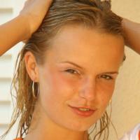 Renata Daninsky another time in a Freeones TShirt