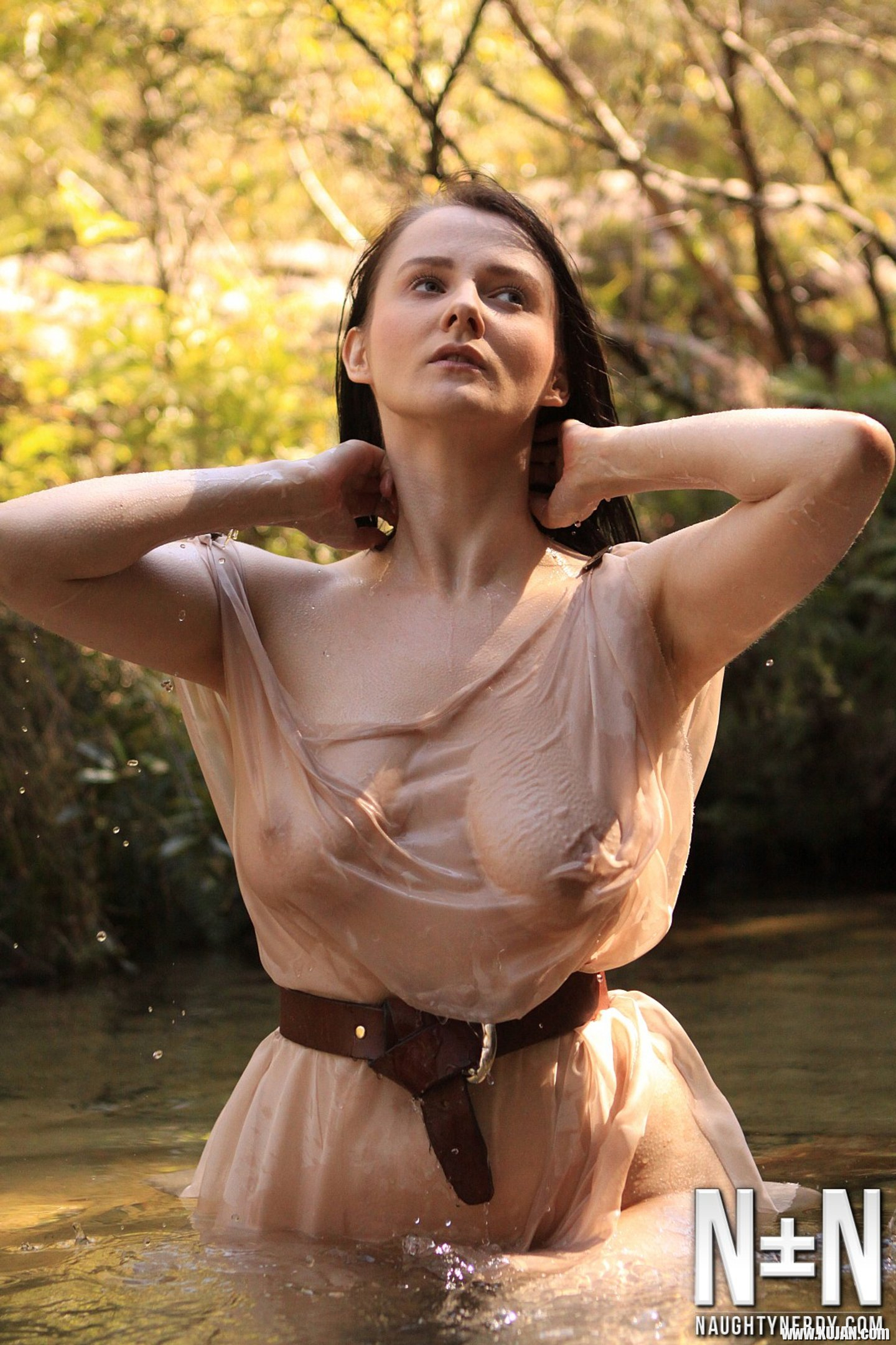 Aeryn Walker cools off her hot Body in a Stream - Photo #3292434