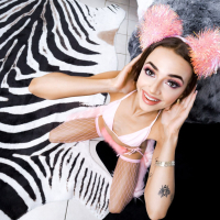 Tattooed cutie Nikki Nicole takes off her panties for deep pounding