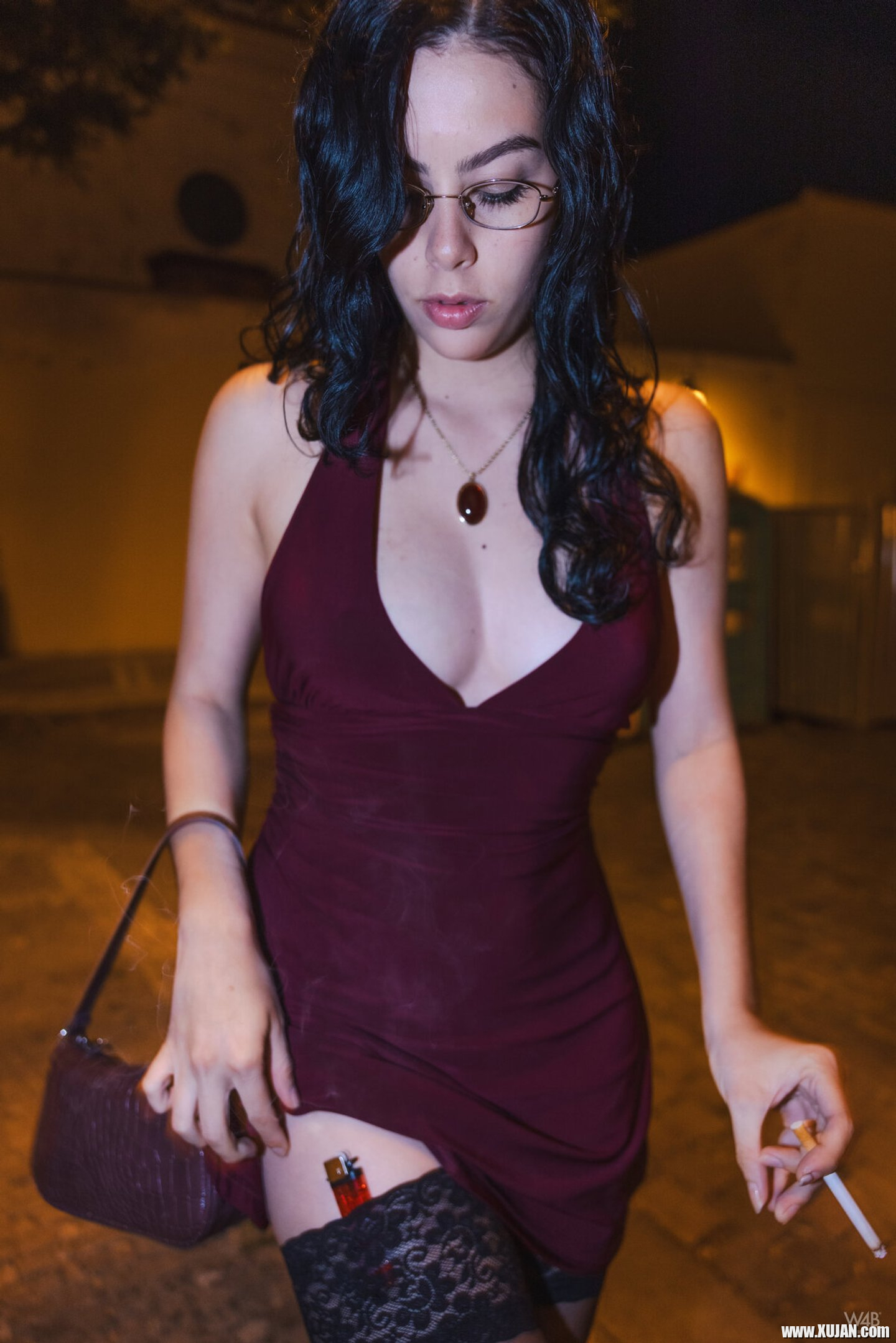 Lucky guy takes pics of his date Sally Hunter doing naked teases in public - Photo #3297847