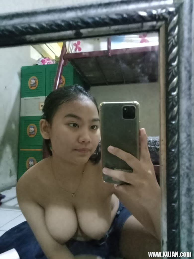 Karisma nude gf - Photo #3310862
