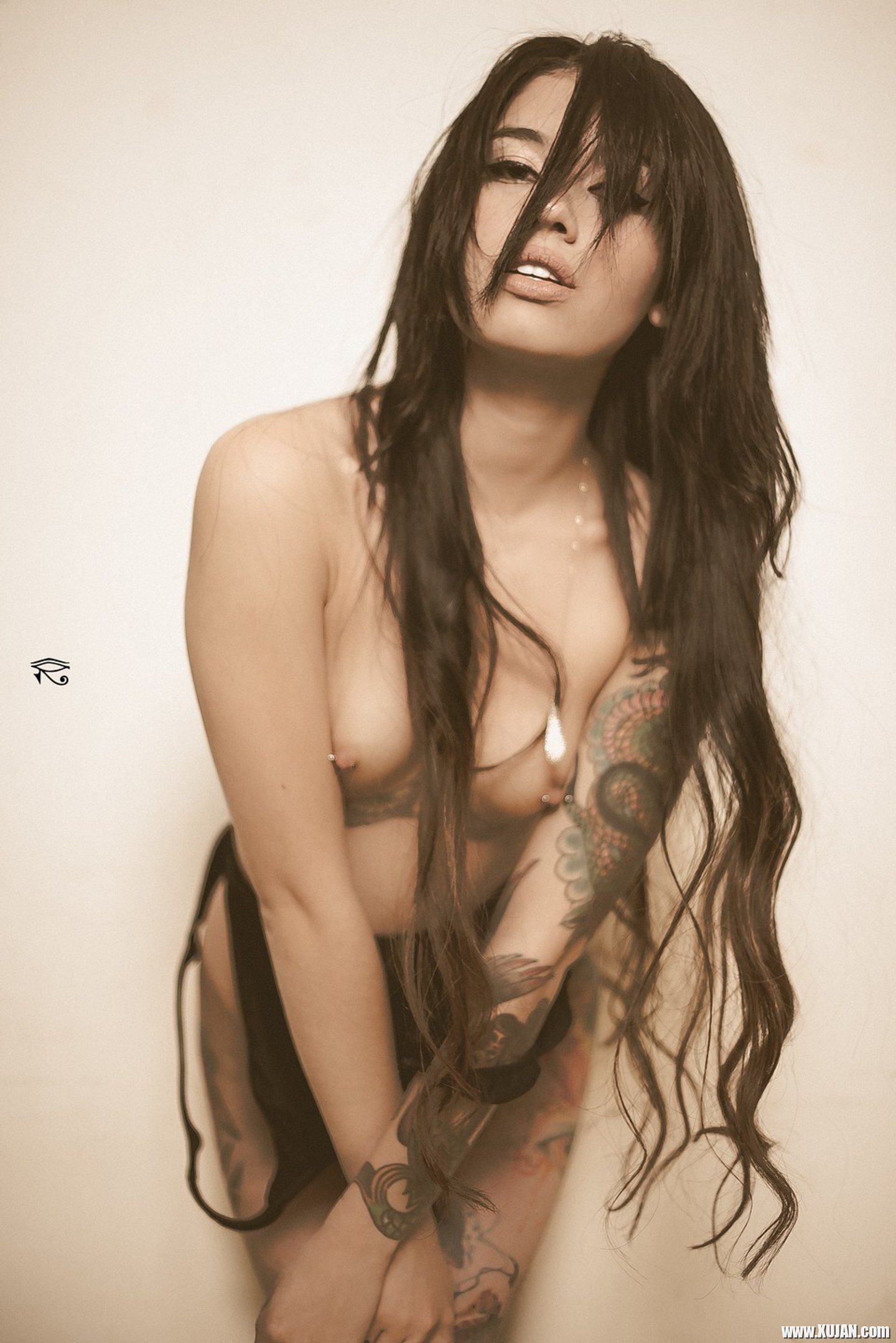 Gorgeous alt Latin teen Jessica Alvarez strips and shows her shaved pussy - Photo #3313158
