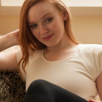 Kloe Kane in Stockings showing her flawless Body