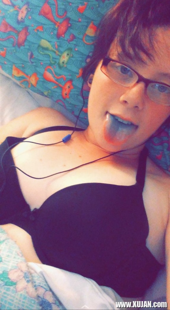 nbspI Bet Yoursquod Love My Tongue Around Your Cock - Photo #3316735