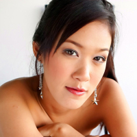 Erotic Asian Babe Irene Fah shows her slim Body