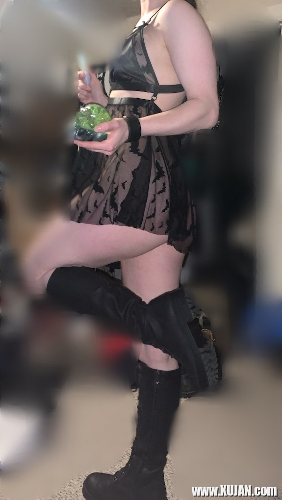 Witchy Findomme - Photo #3321965