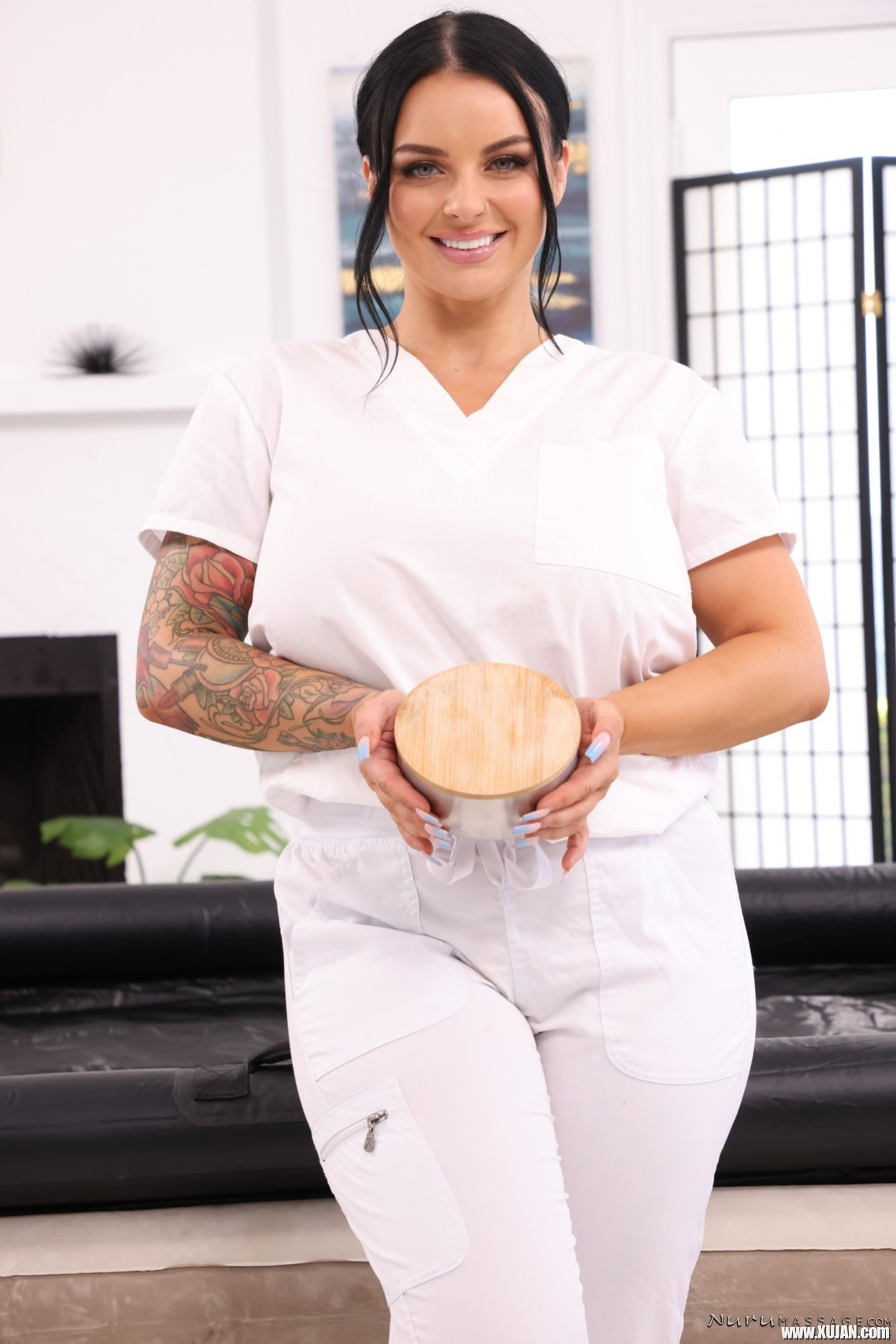 Chubby Payton Preslee makes her client very happy after a massage - Photo #3325604