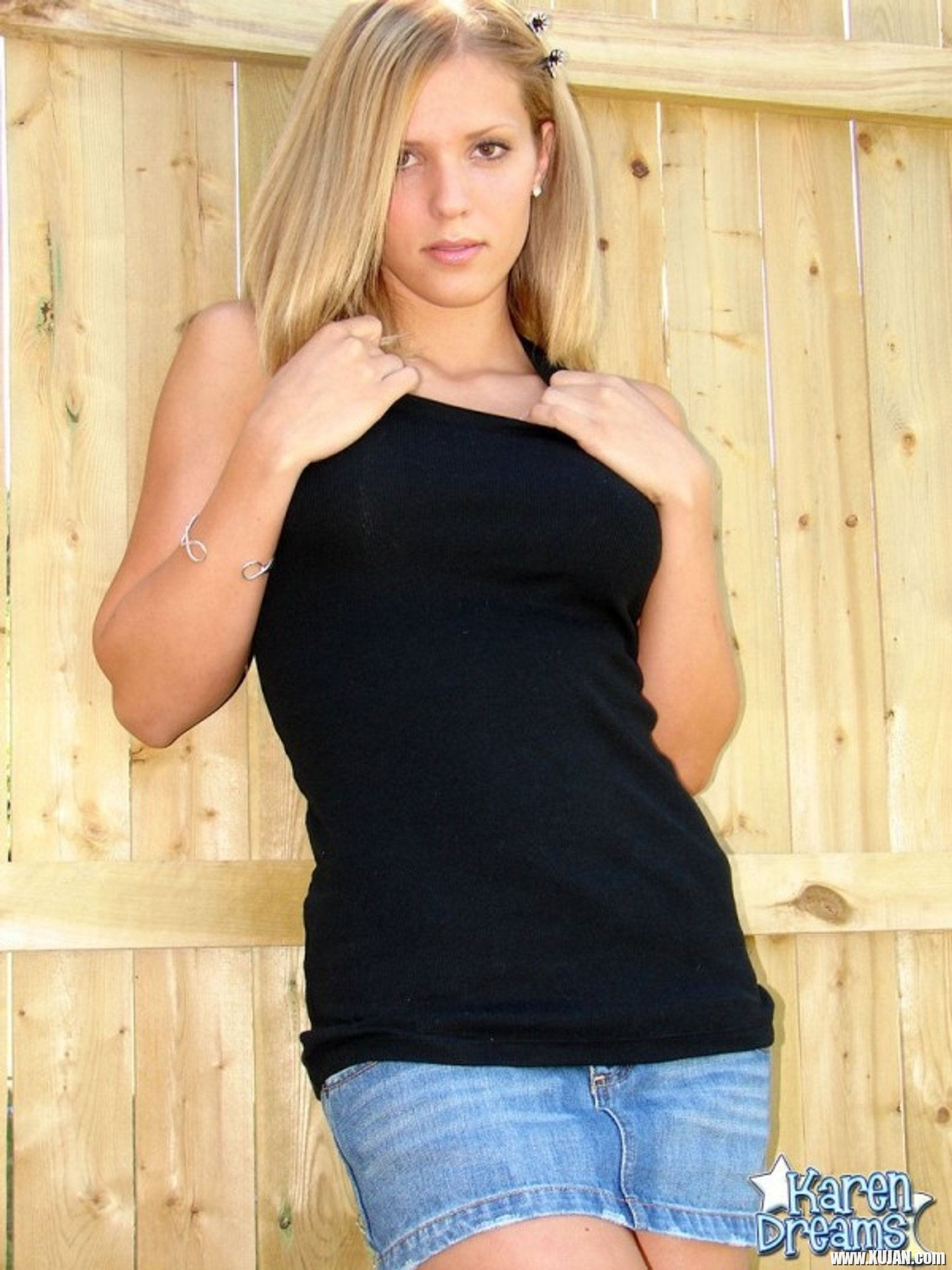Karen Dreams Hot Stripping Pictures in her Denim Skirt - Photo #3326479