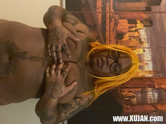 KFC Double Down Is Bak And Hoochie Mama Hazelnutxxx verjapes statsel e 2 pordz - Photo #3326889