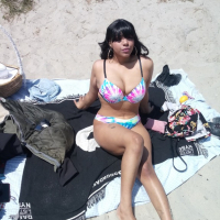 KRVEL E BEACH BABE AMBOGhJAKAN TESANYUTY ShUTOV