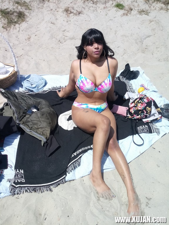 KRVEL E BEACH BABE AMBOGhJAKAN TESANYUTY ShUTOV - Photo #3331143