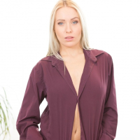 Blonde Angelika Grays has fun with another girl