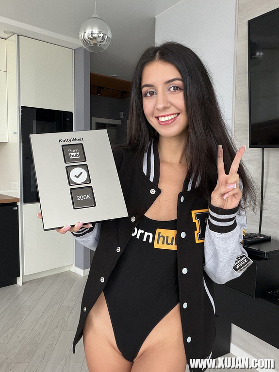 Pornhub mrtsanakner Qeti Ovest - Photo #3334393