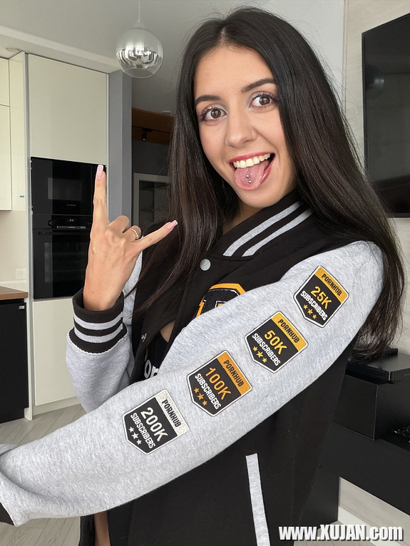 Pornhub mrtsanakner Qeti Ovest - Photo #3334395