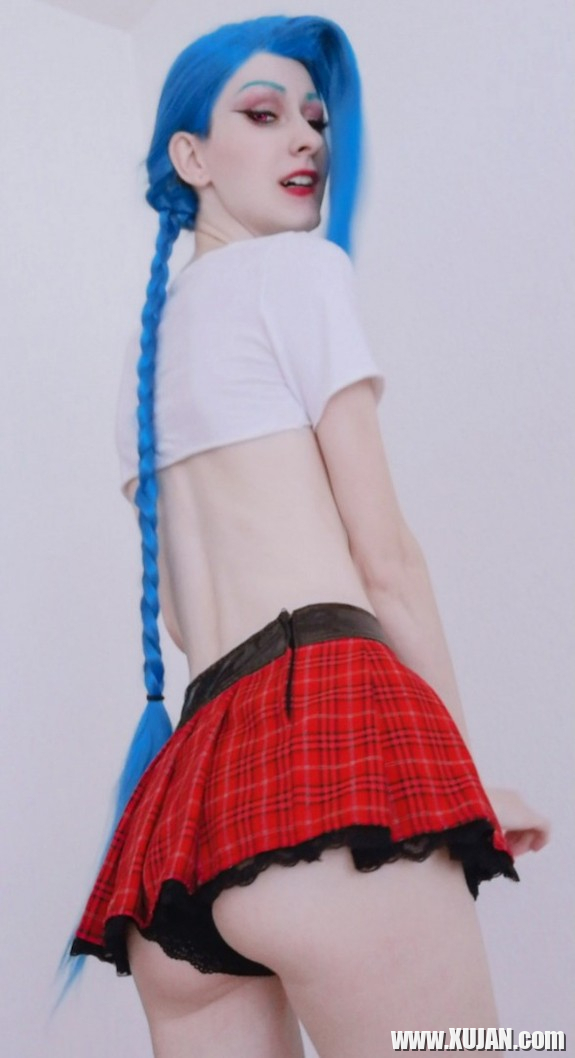 Jinx Cosplay - Photo #3336049