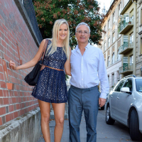 Hot Andrea Francis gets photographed by Jim Slip