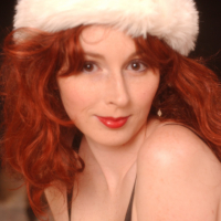 Hot Elli Nude posing sexy in her Christmas Outfit