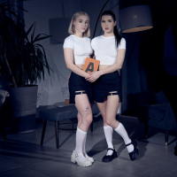 Moly Cute and Sofa Weber team up for one cock Dark Room VR