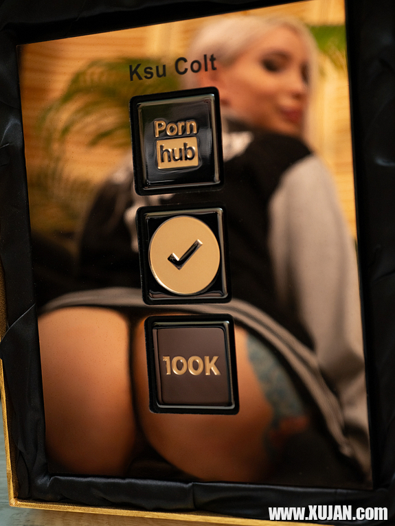 PornHub 100K - Photo #3345157