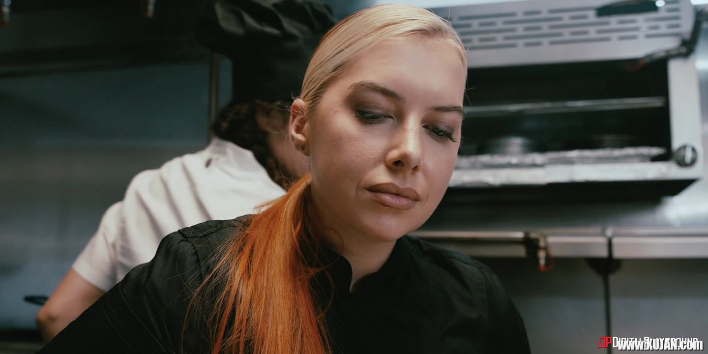 Busty and lusty chef Cubbi Thompson fucking hard in the kitchen - Photo #3347043