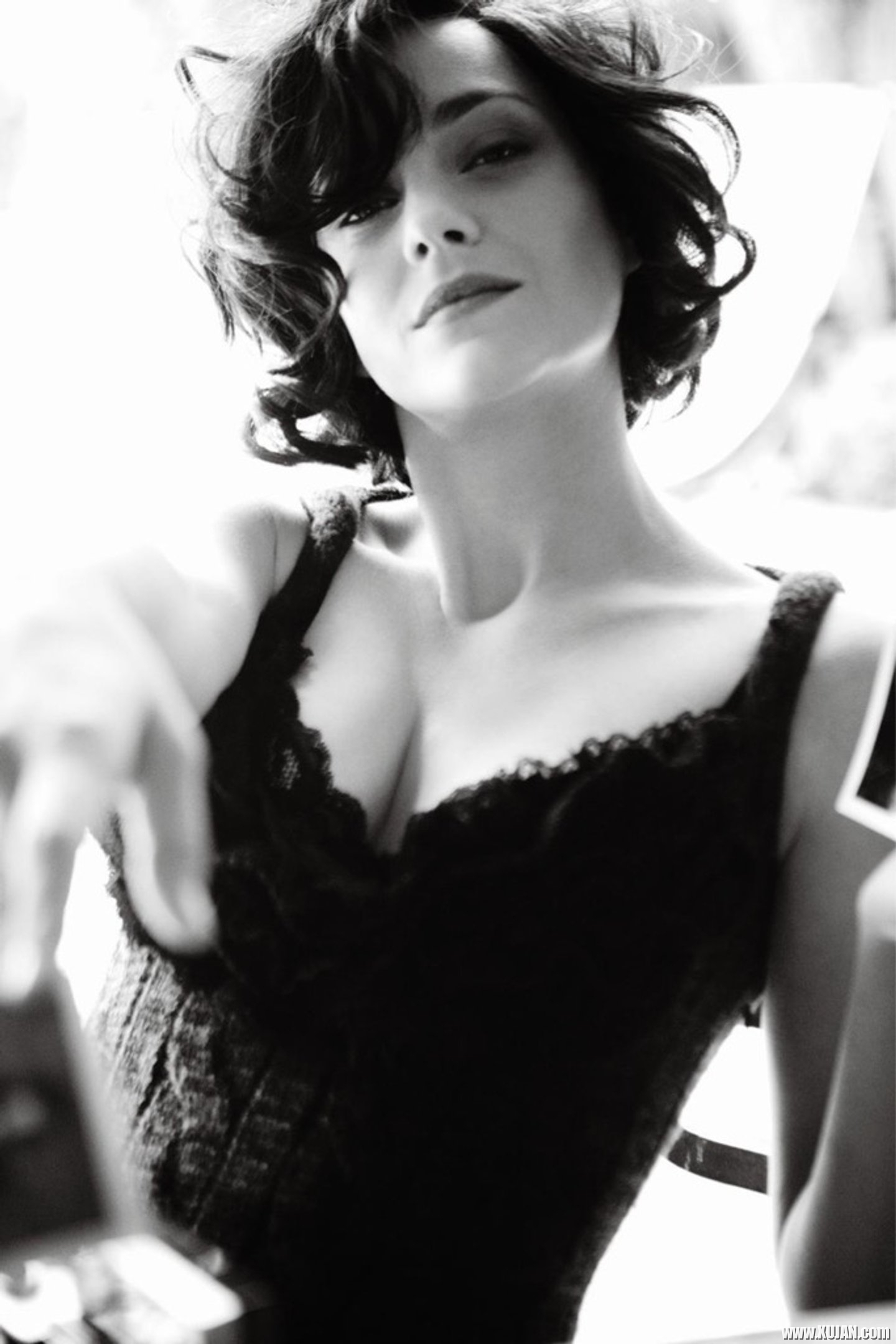 French actress Marion Cotillard in stunning photos - Photo #3353043