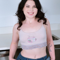 Fun in the kitchen with pale brunette amateur Lola Valentine