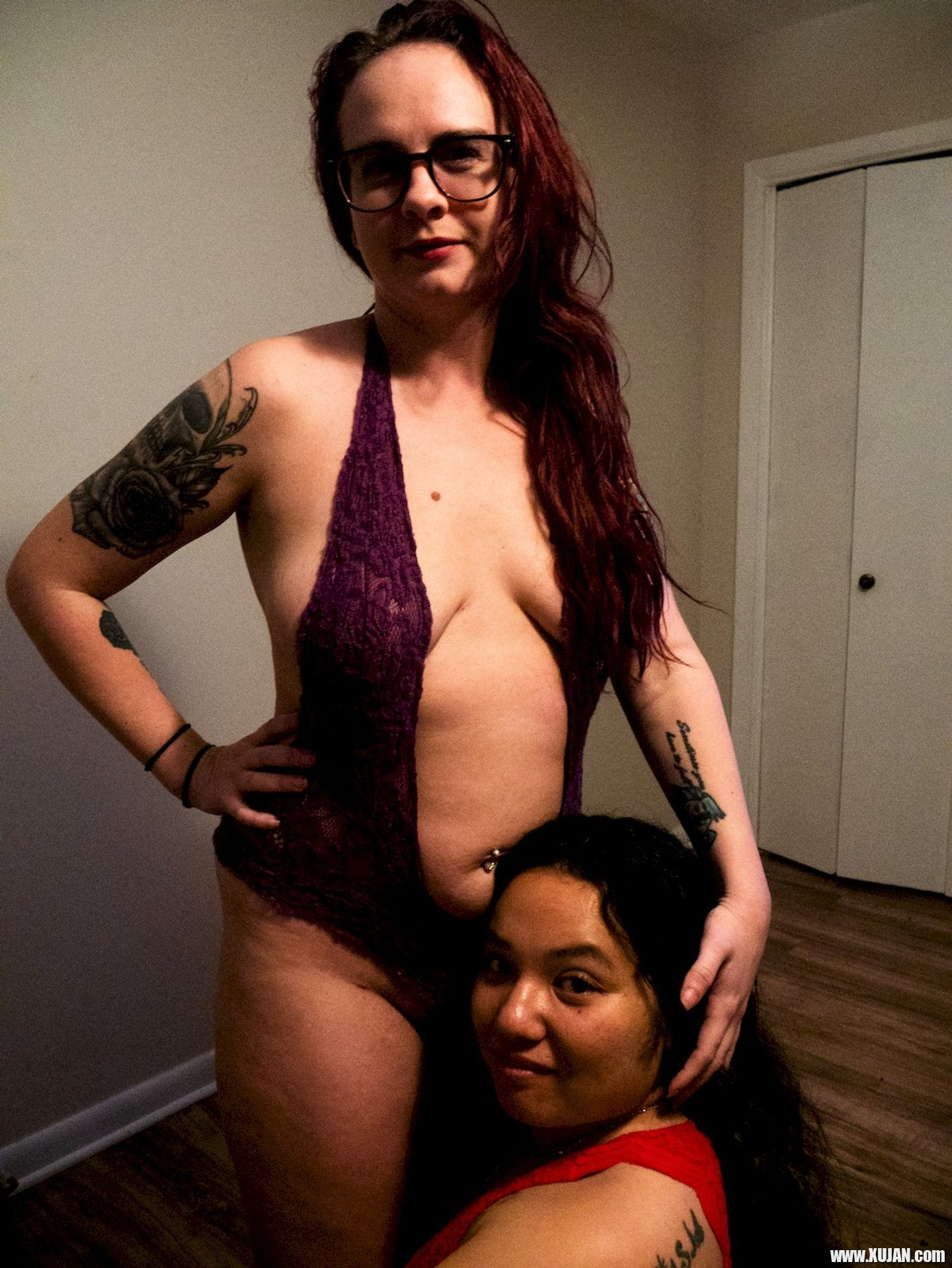 Lovely babe Savanna Star has some lesbian fun with a friend - Photo #3357761