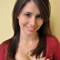 Haileys Hideaway takes off Shirt and shows her Boobs