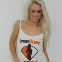 Babe Christy Lynn is proud of her FreeOnes Outfit