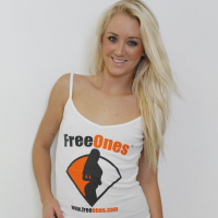 Babe Christy Lynn is proud of her FreeOnes Outfit
