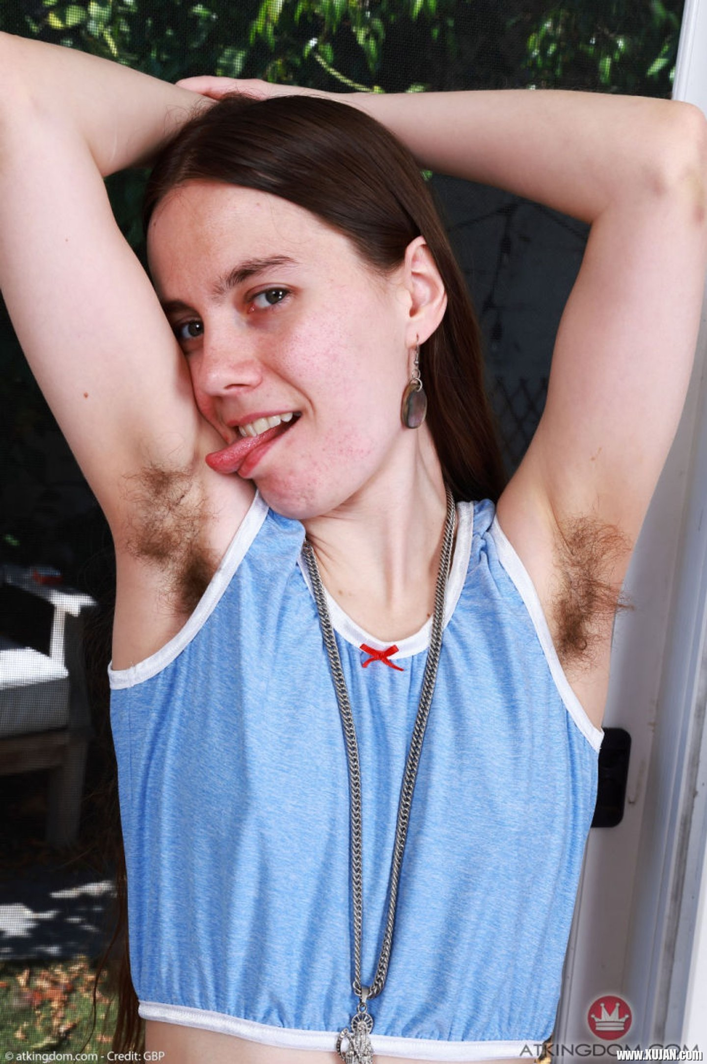 Skinny Sia Wood with hairy armpits doing striptease HD - Photo #3373910