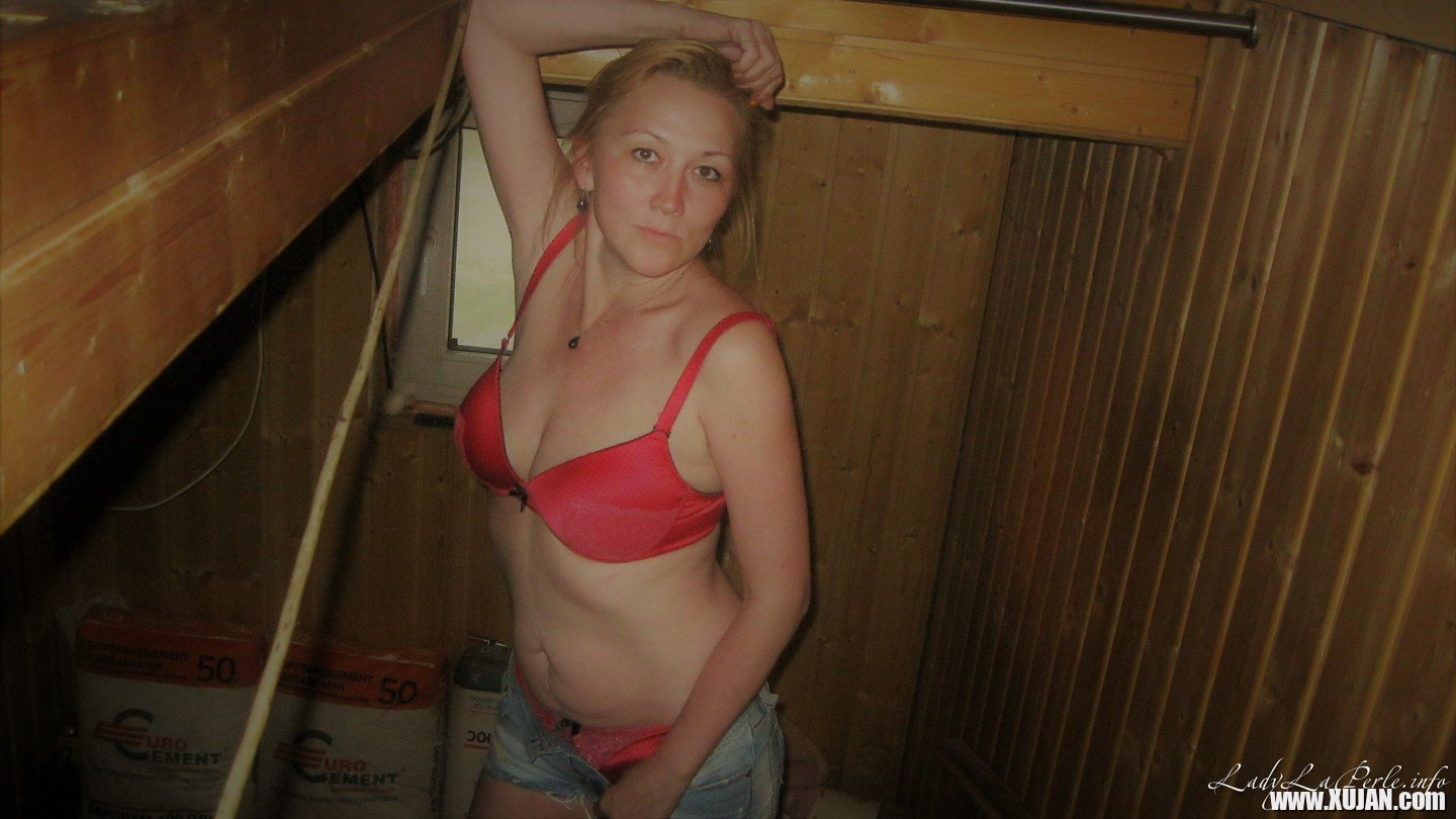 Good looking Lady La Perle loves showing off her figure - Photo #3374396