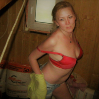 Good looking Lady La Perle loves showing off her figure