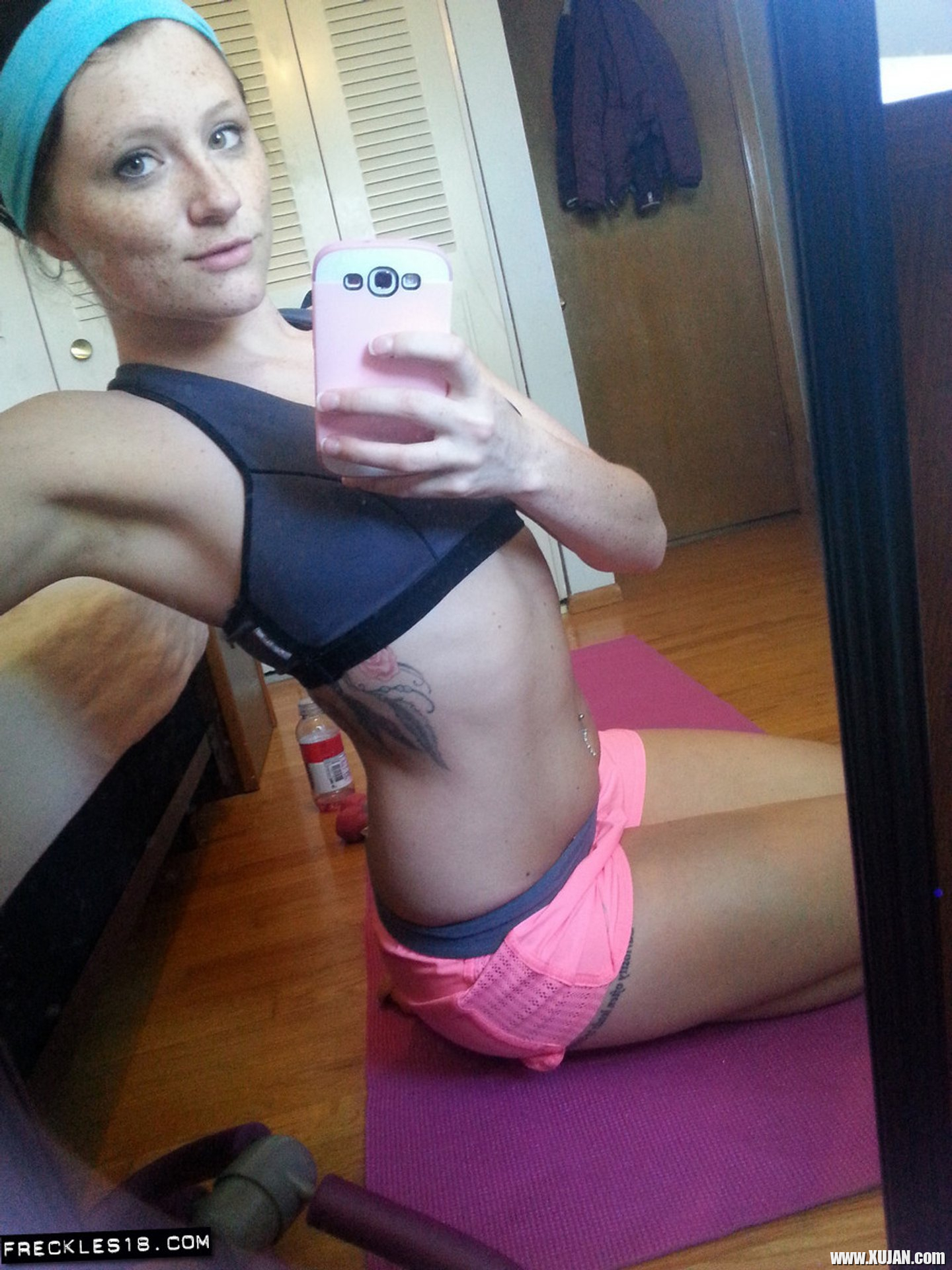 Freckles 18 taking Selfies in her Running Gear - Photo #3392492
