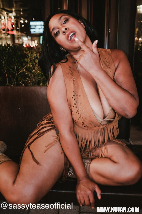 Ebony Big Tits Ass - Photo #3393483
