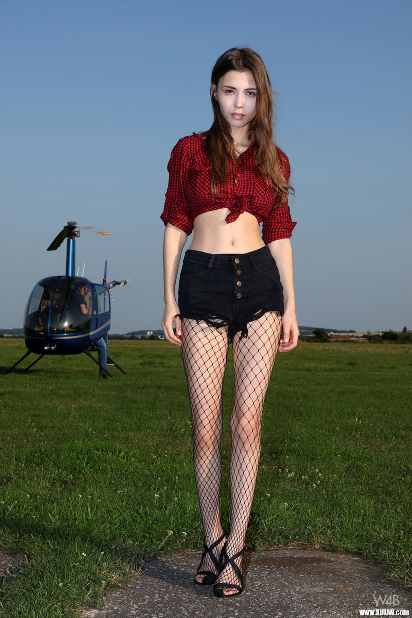 Beautiful Mila Azul posing sexy in a Helicopter - Photo #3396786
