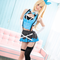 Mizuki Cosplay shes looking pretty sexy as she shows off her pussy