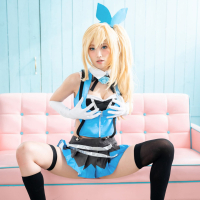 Mizuki Cosplay shes looking pretty sexy as she shows off her pussy